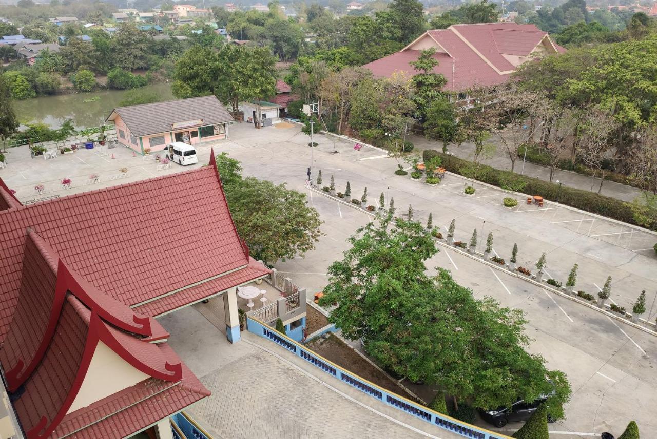 Toh Buk Seng Ayutthaya Hotel Esterno foto