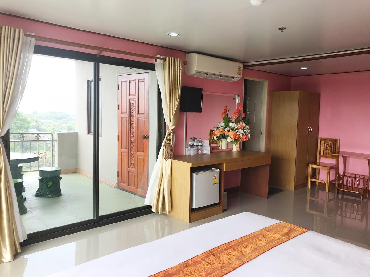 Toh Buk Seng Ayutthaya Hotel Esterno foto