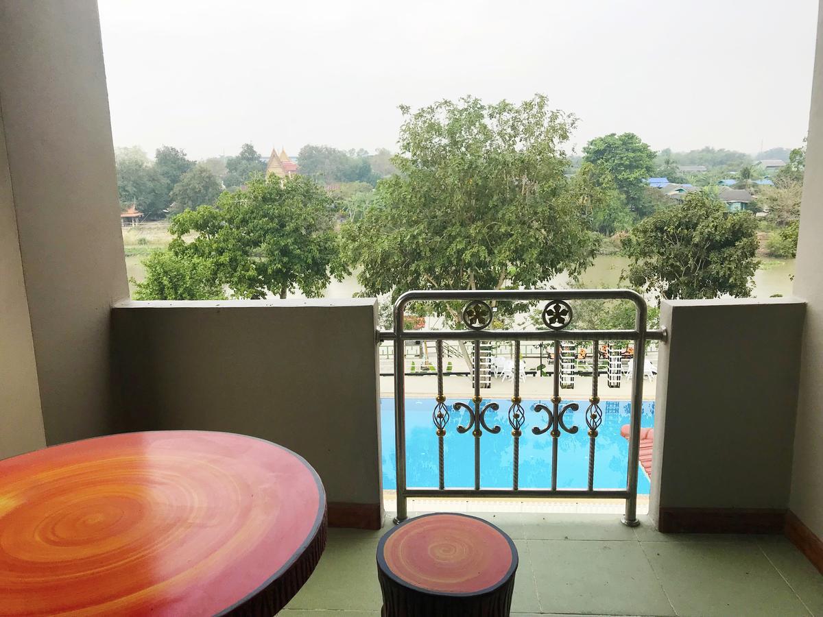 Toh Buk Seng Ayutthaya Hotel Esterno foto