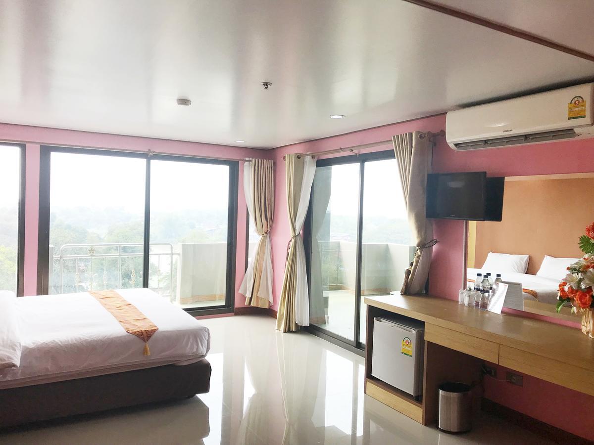 Toh Buk Seng Ayutthaya Hotel Esterno foto