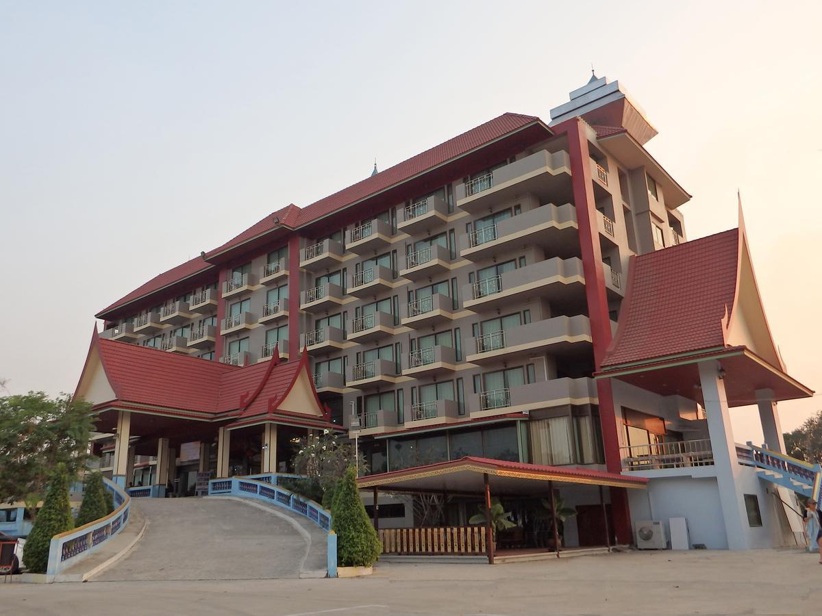 Toh Buk Seng Ayutthaya Hotel Esterno foto
